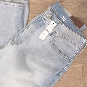 NWT Jcrew Classic Straight Light Blue Jeans sz 30. Zip fly.